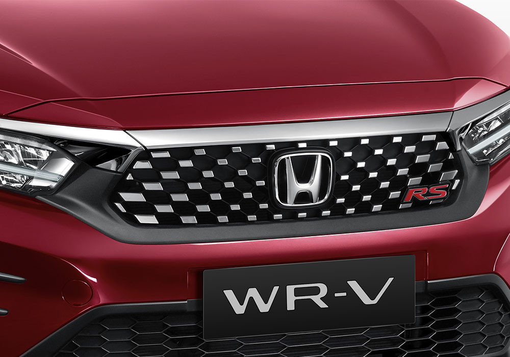 master_detail_0006s_0005_rsfrontgrille_ssuv_hpm__1666751635258